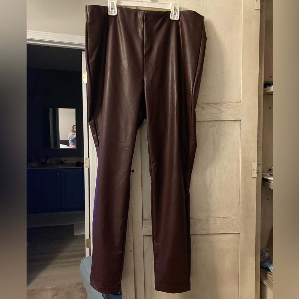 Banana Republic women’s Dark Brown Leather Pants